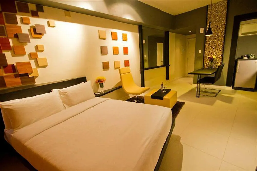 Aparthotel Kl Serviced Residences Managed By Hii Makati City