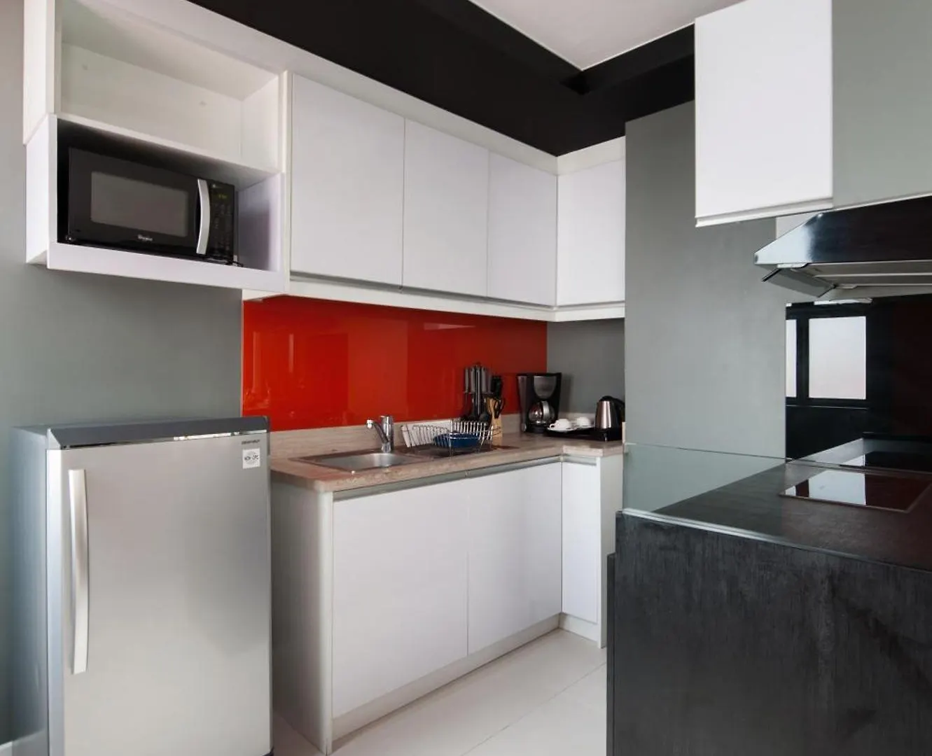 Kl Serviced Residences Managed By Hii Makati City 3*,  Philippines