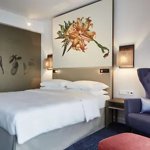 ***** Hotel Hyatt Regency Netherlands