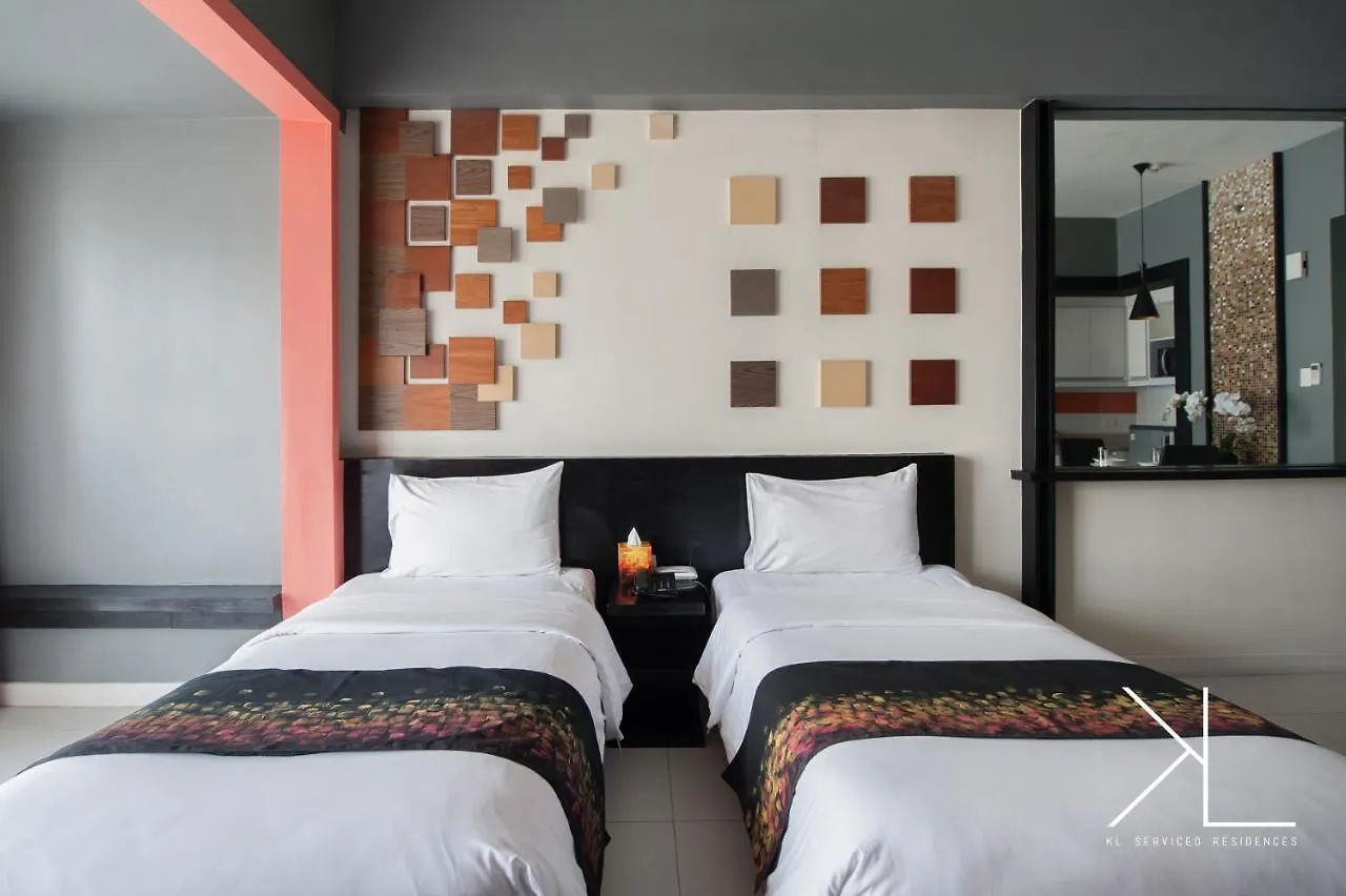 Kl Serviced Residences Managed By Hii Makati City Aparthotel